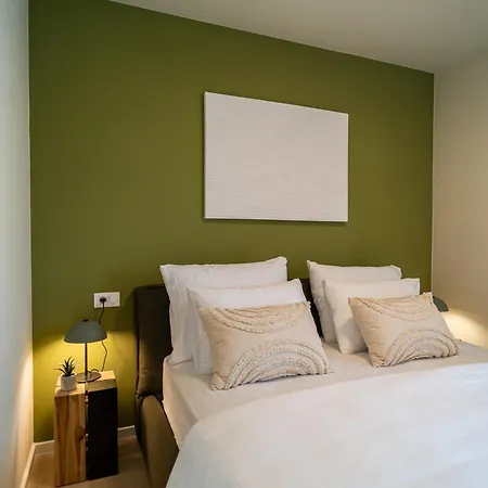 California By Belmont Realty Zadar